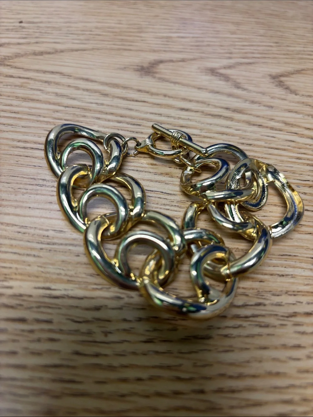 Polished Gold Link Toggle Bracelet - Women Jewelry